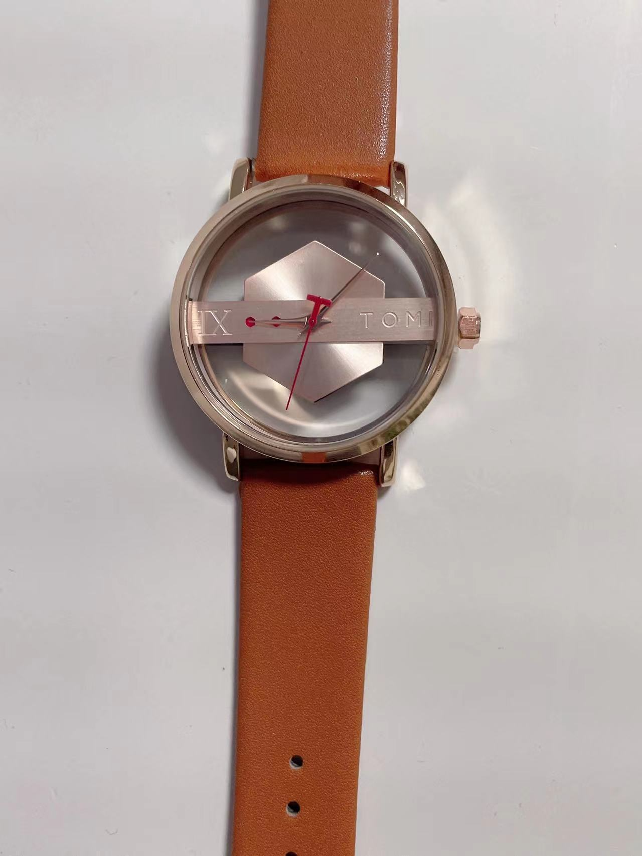 IX TOMI Hollow Out See-through Watch