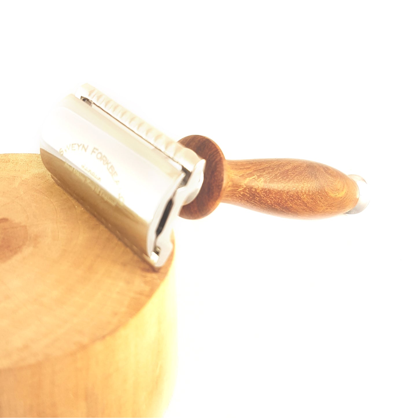 Safety Razor with a Wooden Handle